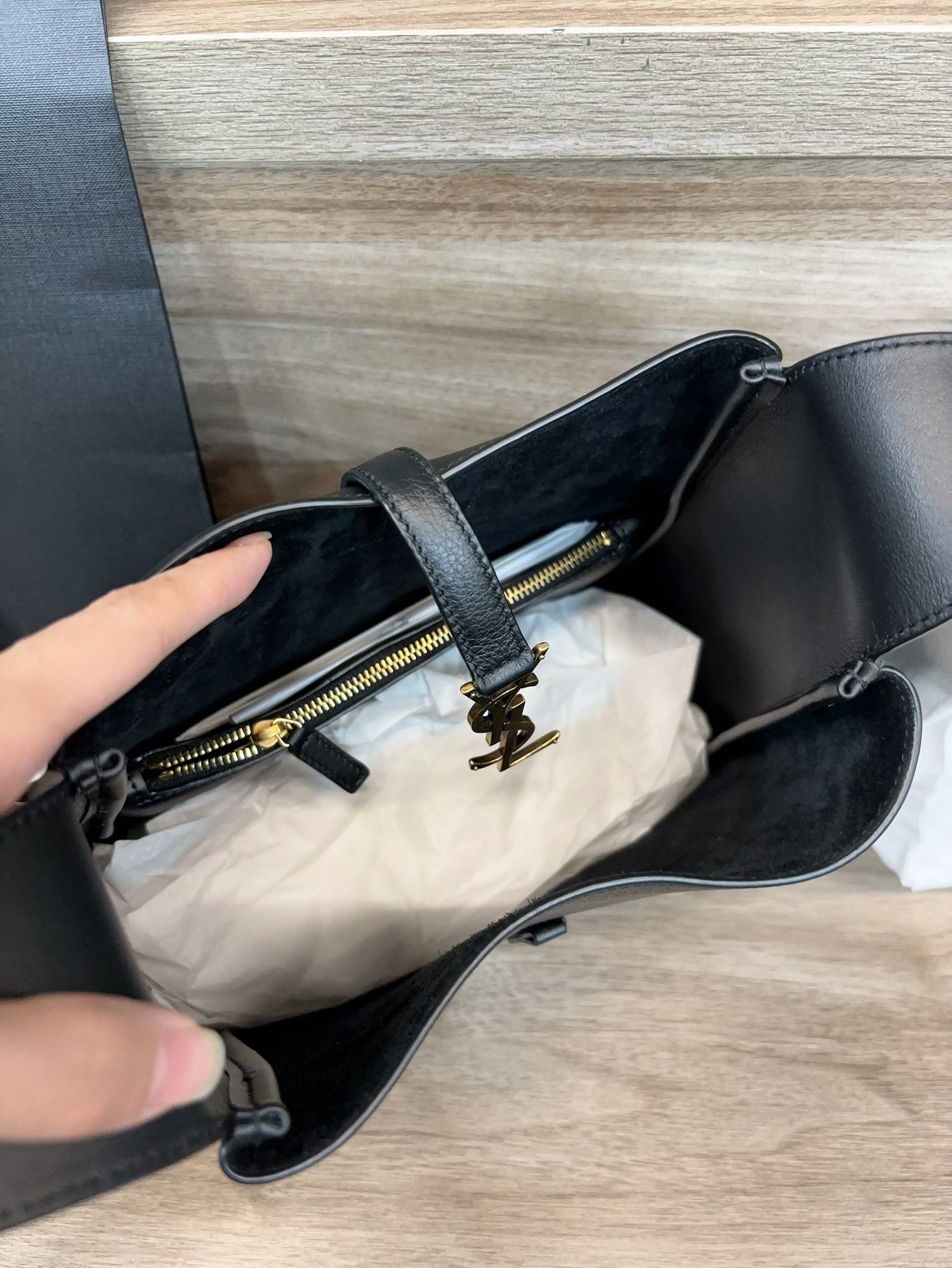 [全新闲置]ysl圣罗兰hobo小号黑金牛皮流浪包新款腋下包rose同款