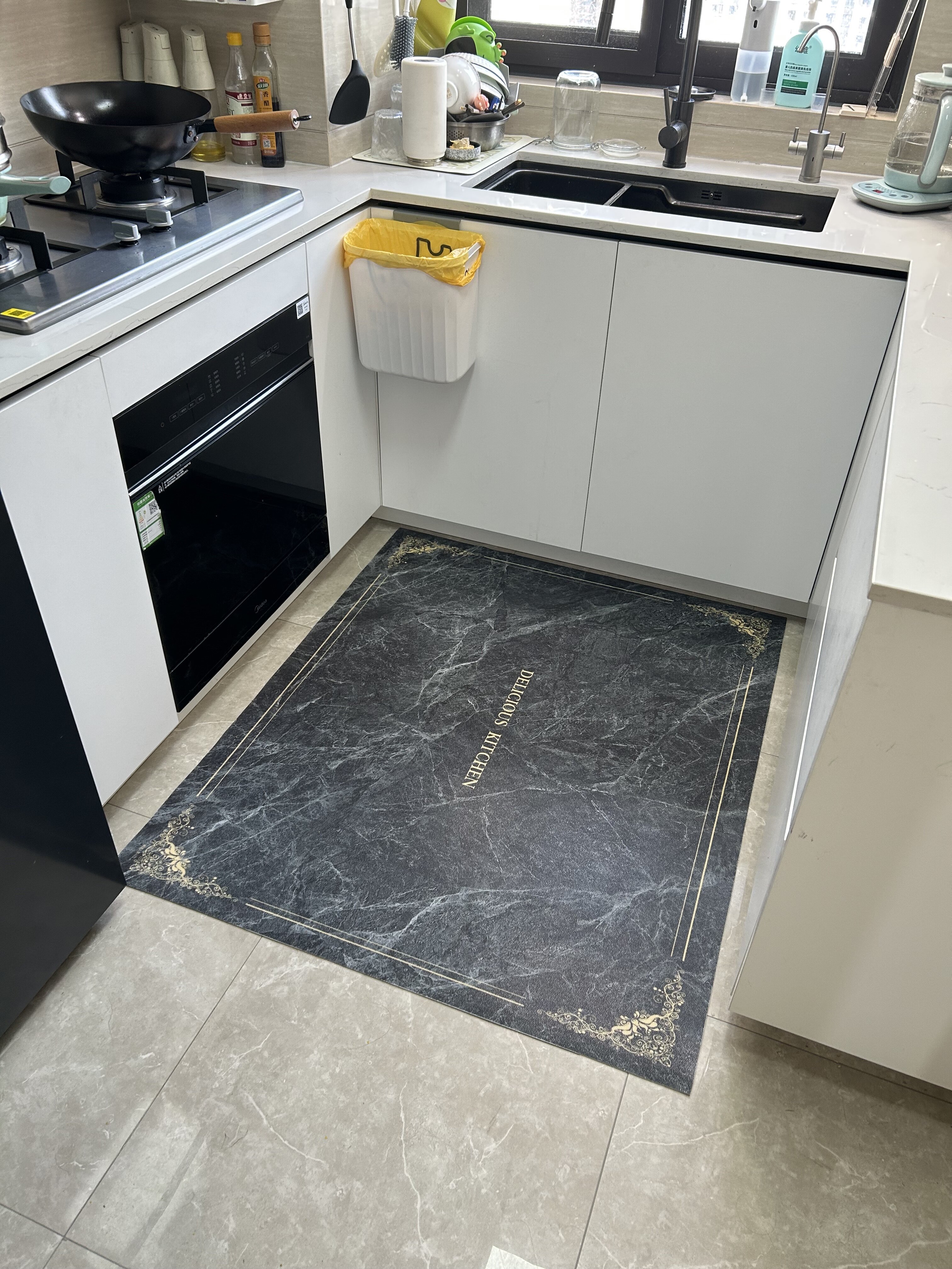 厨房专用地垫pvc防水防油可擦家用脚垫防滑耐脏垫子大面积满铺垫