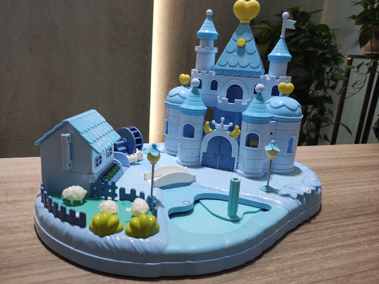 迷你仿真公主城堡微缩娃娃屋小物品儿童磁力过家家玩具女孩模型