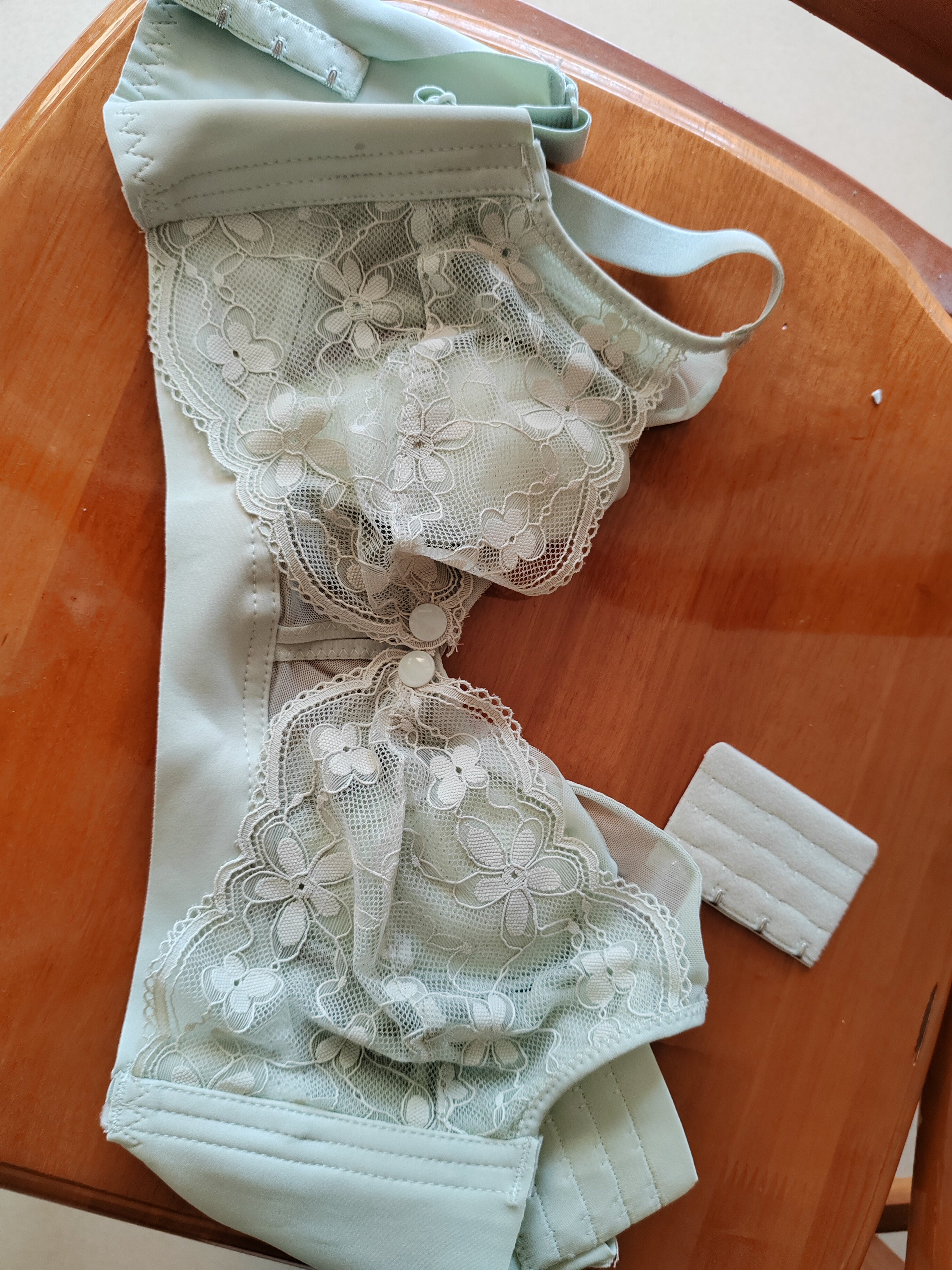 孕妇哺乳内衣夏季薄款聚拢产后喂奶专用怀孕期前开扣透气浦文胸罩