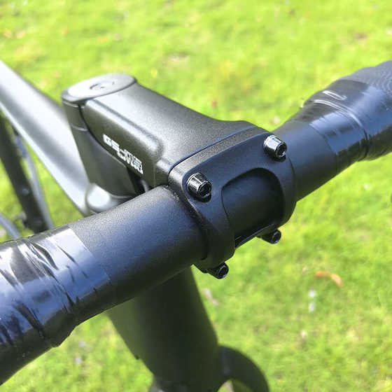 Gitnu Mountain Bike Road Bike 31.8 커버가있는 알루미늄 합금, 마이너스 7- 조명 새로운 스타일 핸들 바 Gitnu Mountain Bike Road Bike 31.8 커버가있는 알루미늄 합금, 마이너스 7- 조명 새로운 스타일 핸들 바