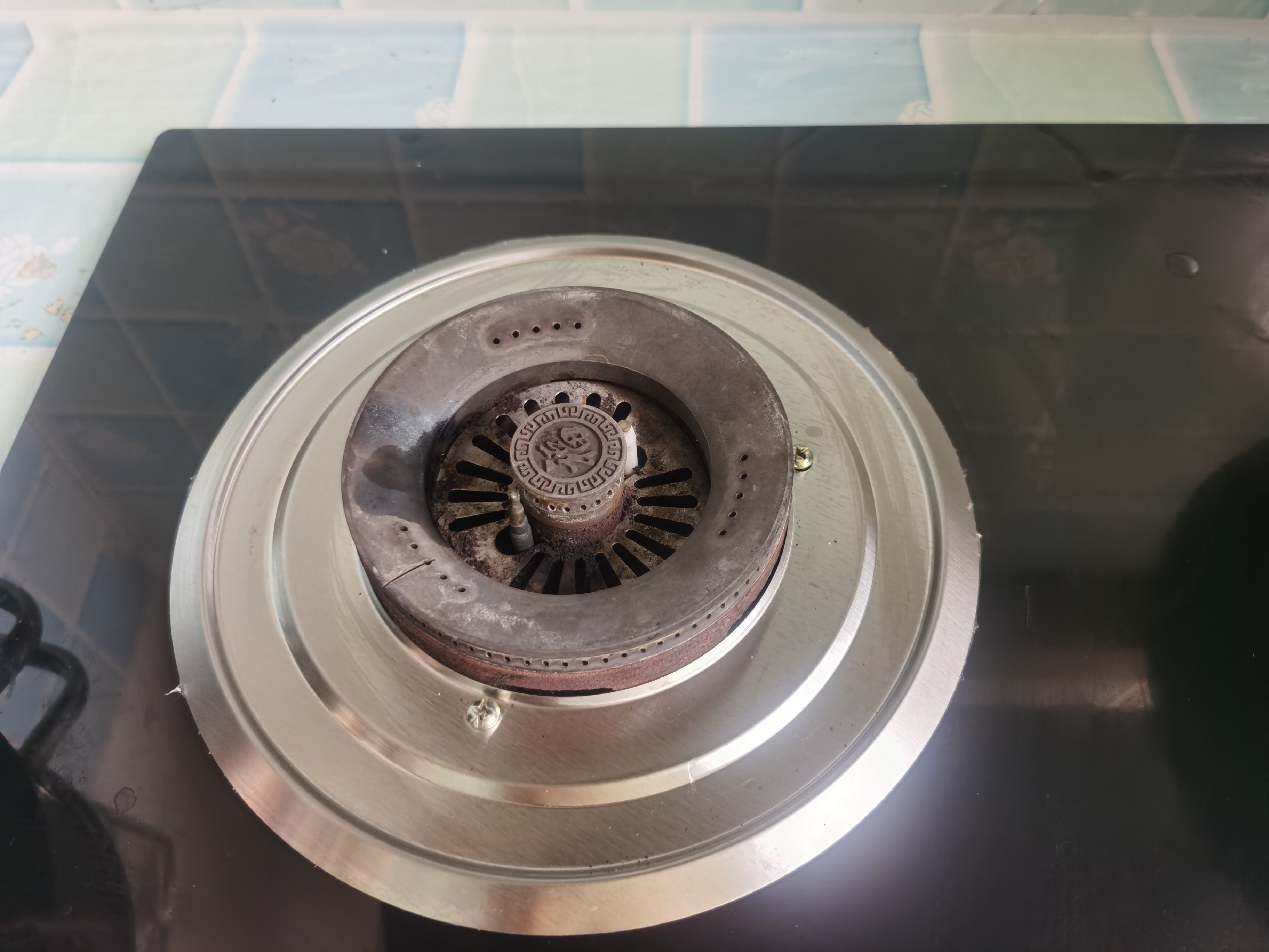 燃气灶接水盘嵌入式煤气炉架不锈钢托盘圆形底盘装饰盘煤气灶配件