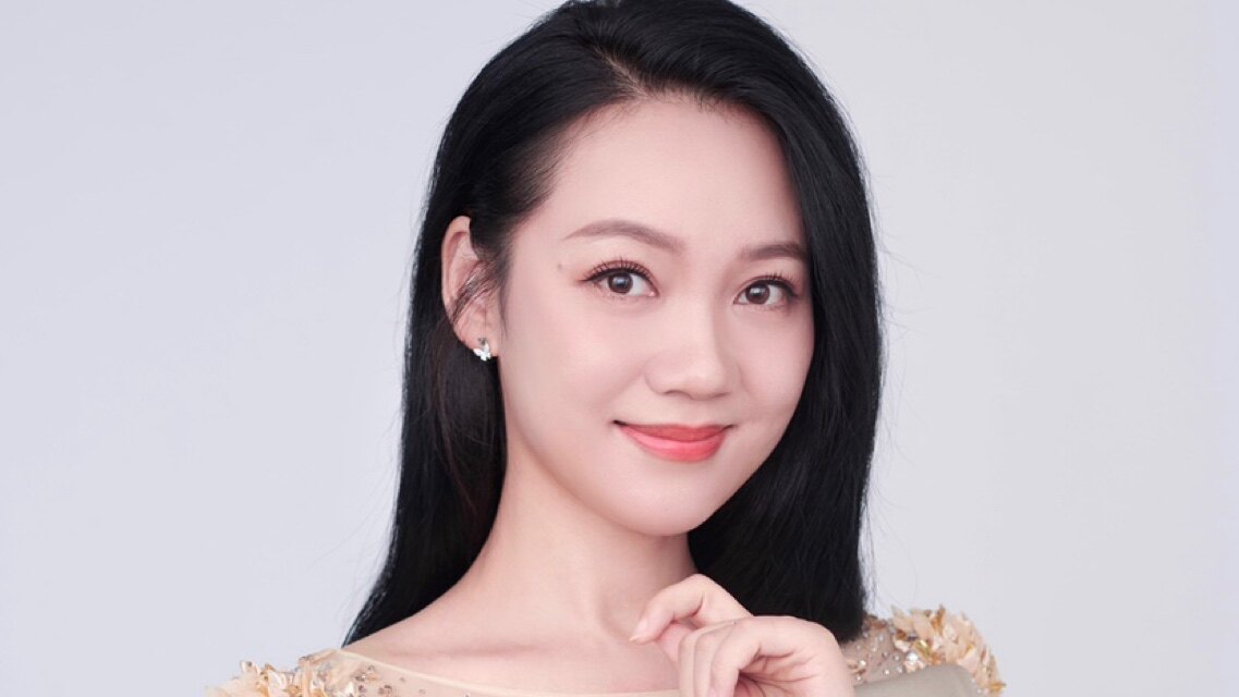 [爱你]转发@周群:#周群直播# 看群姐 . 来自四香君子 - 微博