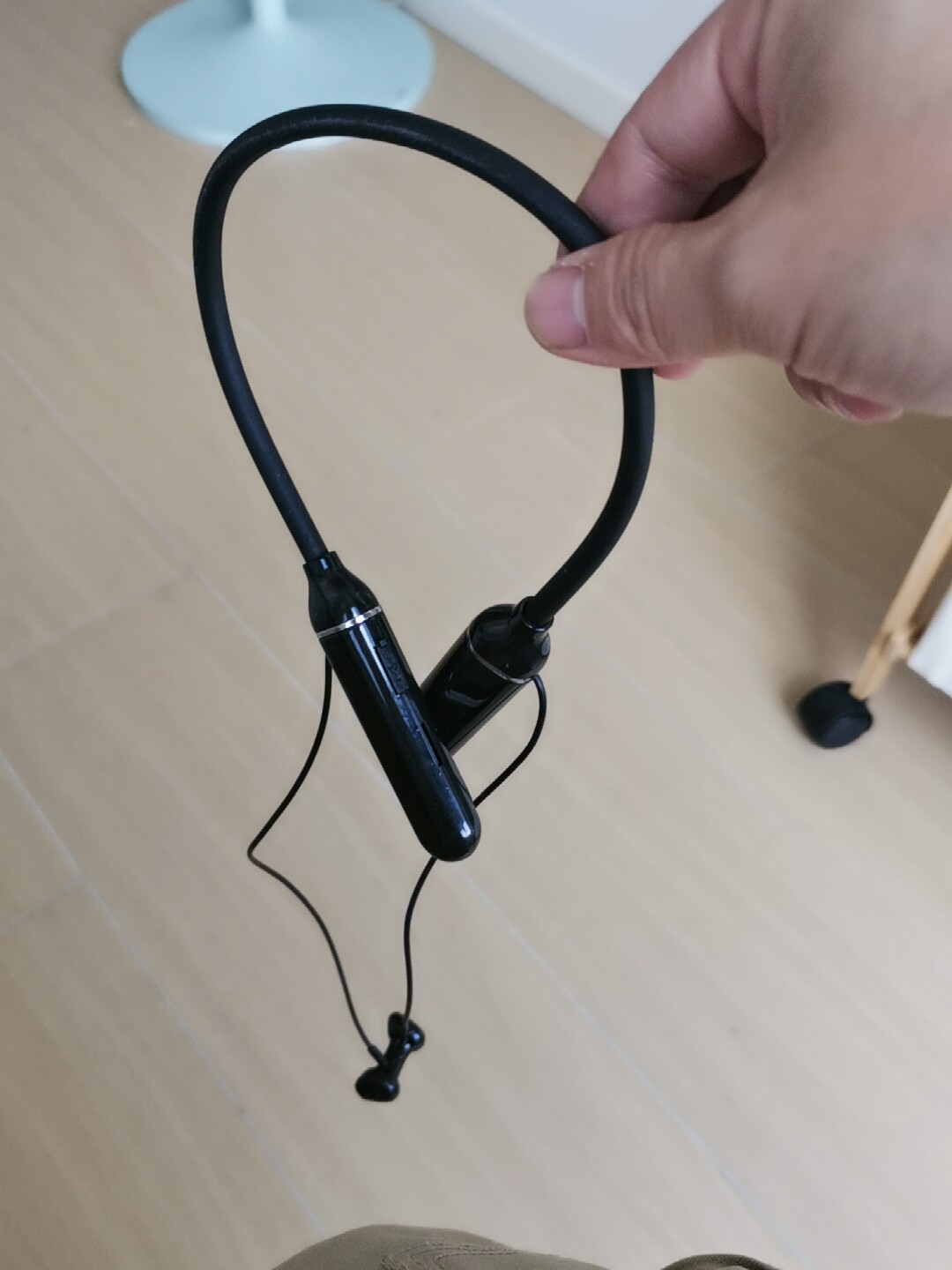 无线蓝牙耳机颈挂脖式板入耳运动型待机通用华小op米opvi为vo耳机