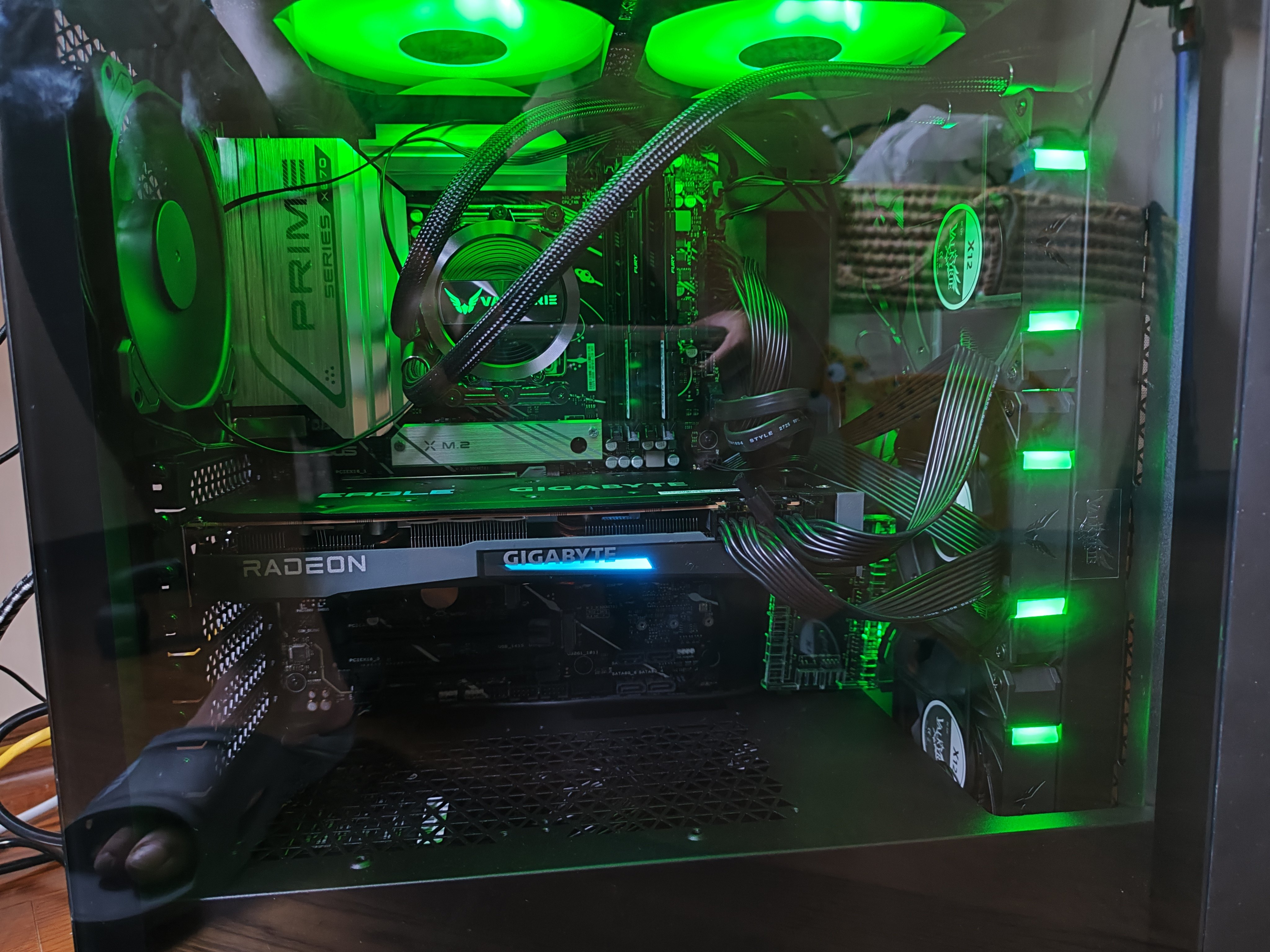 美商海盗船3000d中塔机箱水冷侧透游戏电脑台式机rgb主机开放式