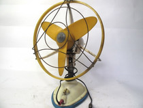70-80 old electric fan (film and television props rental 50 yuan days)