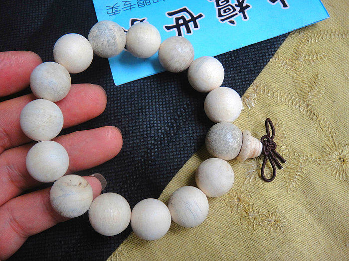 海南沉香木佛珠16mm 轻油纯白色 海南白木香天然活沉香手串手链
