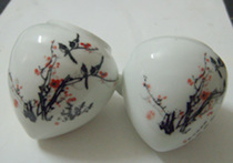 A loss-making parrot thrush bird Starling flower and bird pet supplies accessories bamboo ear bird Cup bird utensils