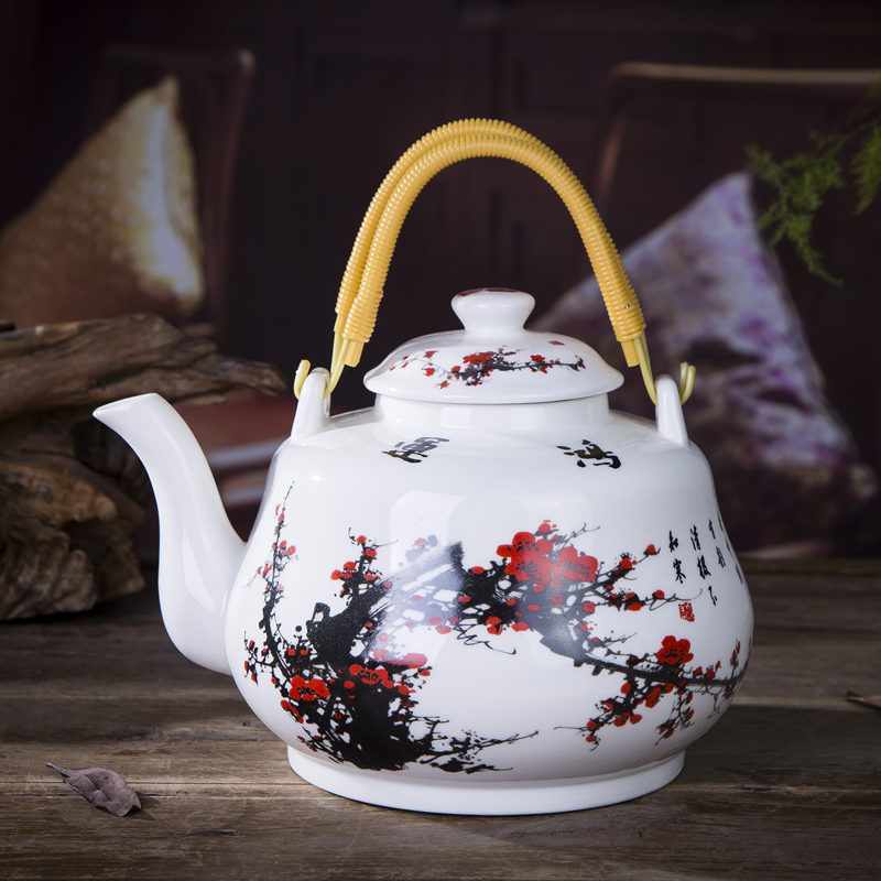 Jingdezhen ceramic teapot large capacity of blue and white household girder cold cold water kettle pot of hot water to hold to high temperature