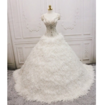 Thin super fairy feather wedding dress 2019 new body repair pregnant woman large size bandeau bride trailing ceremony yarn customization