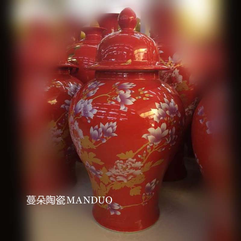 Jingdezhen red festive rose general tank wedding gifts opening gifts festival ceramic furniture furnishing articles