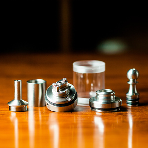 老韩良品KFLP纪念版精工316钢 五子棋电子烟