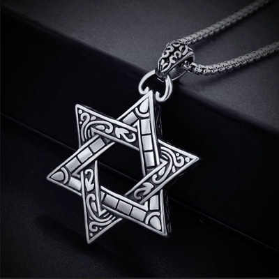 钛钢项链男生吊坠个性潮人毛衣挂件饰品六芒星座十字架吊坠项链男