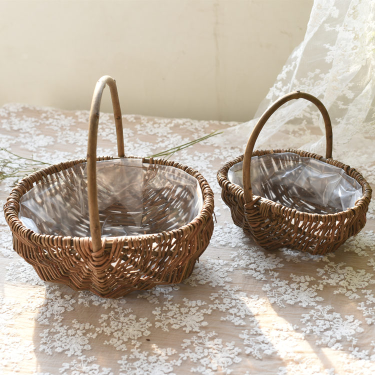 Vintage willow woven flower basket hand basket rattan woven flower utensil pastoral decoration tabletop flower arrangement basket ornament gift fruit basket