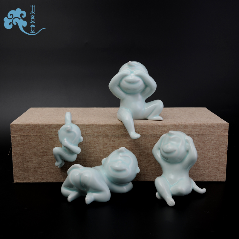 Clearance of creative gift furnishing articles celadon monkey contracted household office decoration decoration blue glaze ceramic arts and crafts