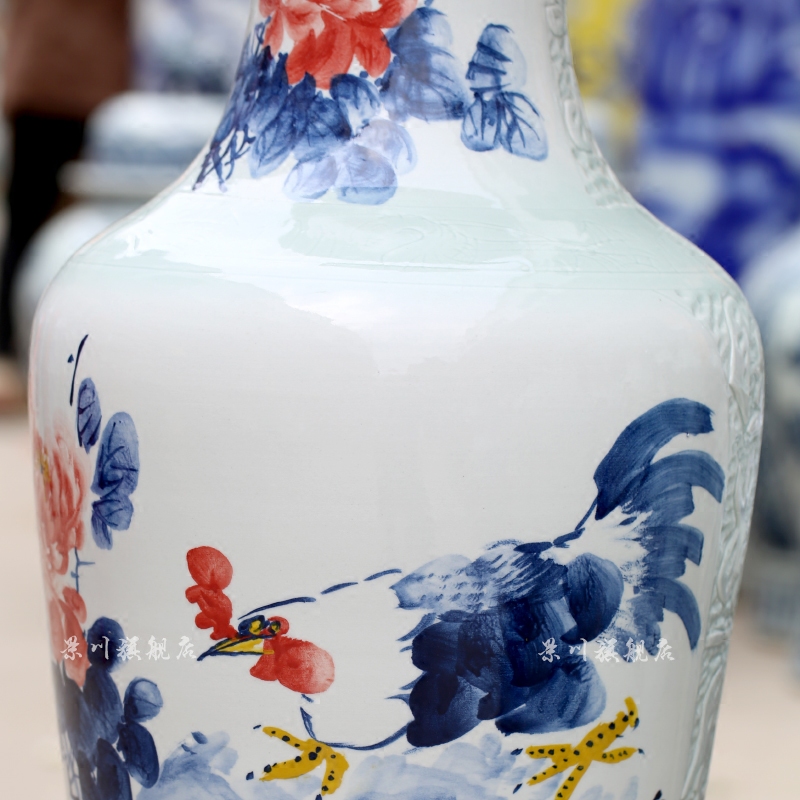 Jingdezhen ceramic hand - made big golden crow sitting room of large vase household of Chinese style, decorative furnishing articles