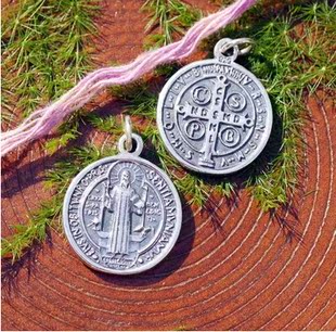 天主教圣牌*925纯银圣本笃驱魔圣牌