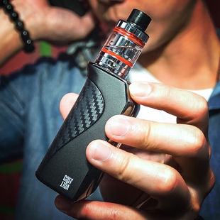 欧美新款电子烟正品套装个性蒸汽烟超大烟雾水烟男女潮人戒烟器