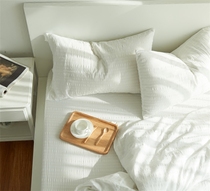 Japanese seersucker light luxury style white four-piece set Cotton pure cotton sheets bed sheet bedding Bubble cotton quilt cover