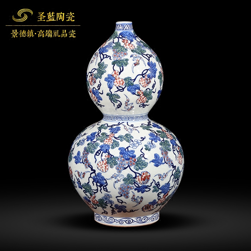 Jingdezhen ceramics hand - made fortune gourd antique Chinese blue and white porcelain vase wine sitting room adornment is placed