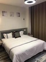 Qingdao City 118 Select Hotel Hisense Industrial Park Selected Big Bed Room