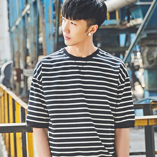黑白条纹半截袖男衣服宽松夏季t恤短袖韩版潮流中袖夏天简约百搭