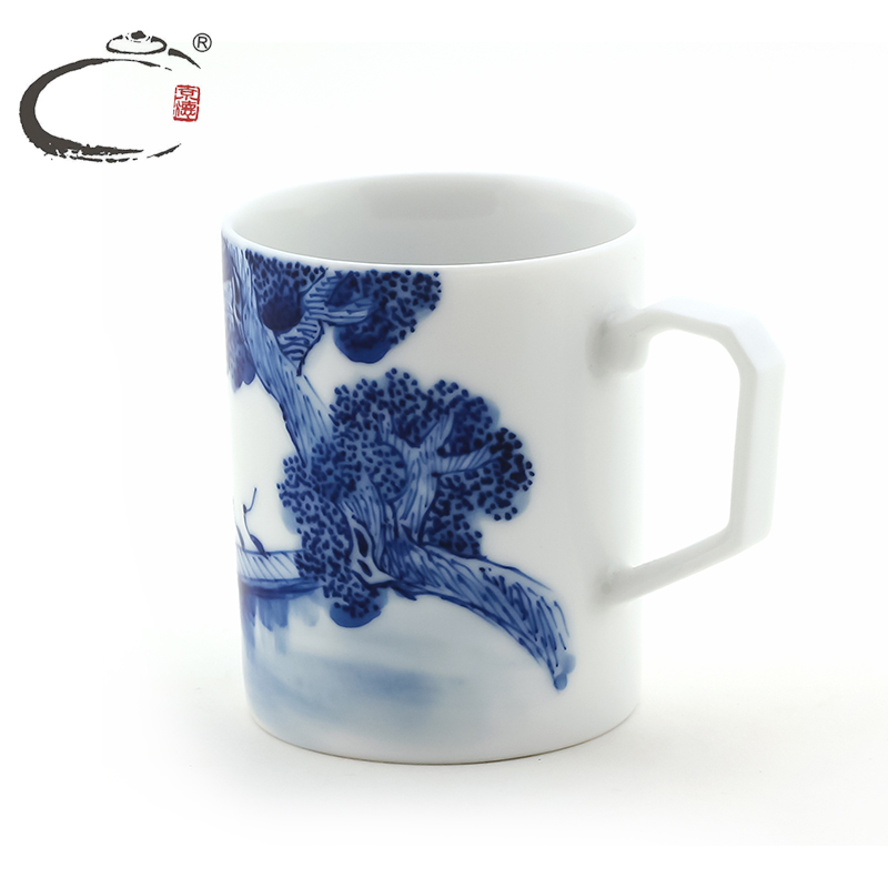 And auspicious manual office tea cups jingdezhen sample tea cup blue And white porcelain bowl with a cup of water glass box with a gift