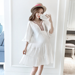 孕妇夏装连衣裙夏季白色喇叭袖上衣刺绣孕妇a字裙子宽松孕妇装潮