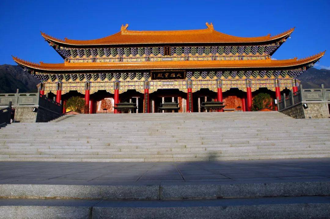 崇圣寺游|不住皇宫,住"皇寺",大理国的9位皇帝有点怪!_崇圣寺游记_途