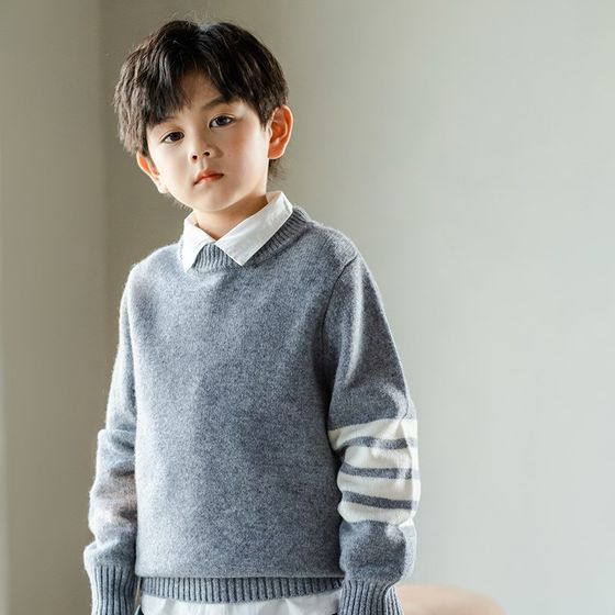 Soft and skin-friendly! Children's 100 cashmere sweater round neck thickened sweater for boys and girls
Soft and skin-friendly! Children's 100 cashmere sweater round neck thickened sweater for boys and girls