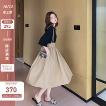 2021 summer black T-shirt two-piece female summer thin temperament skirt set small skinny strap skirt