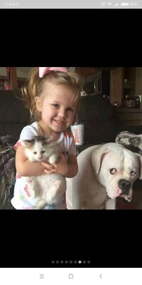 内衣不管面料，手工都很好。里面有双层的纯棉做内衬，虽薄却不用担心露点的问题。这个价格能买到这么高质量的宝贝，惊喜得不得了啊！趁特惠已回购另一款。