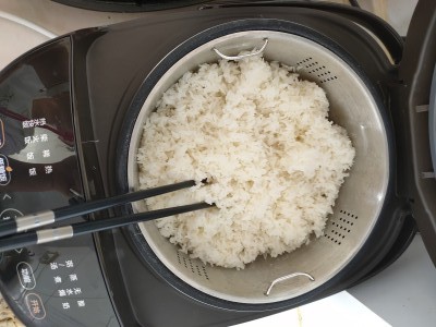 美的MB-40LS02电饭煲怎么样？求评测？有没有人买过？
