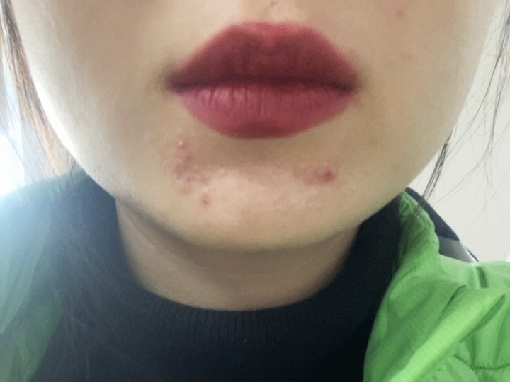 豆沙红口红唇彩/唇蜜/唇釉功能怎样?详细曝光质量如何?