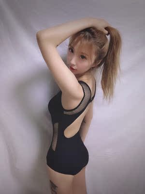 本来买来拍写真的，没想到质量挺好，正好这次去三亚可以穿上喽