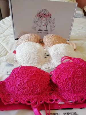 试穿感觉比之前买的腰围（最大）稍紧，以前的很舒服合身回购。这次搞活动优惠价买的，同款3个很好。好看，留着慢慢穿。包装也好。好评！