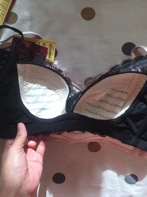 朋友推荐的牌子，质量非常不错，定型也不错，推荐给很多人啦