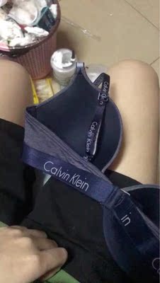 偶觉得赞！！！质量非常好，与卖家描述的完全一致，非常满意,真的很喜欢，完全超出期望值，发货速度非常快，包装非常仔细、严实，物流公司服务态度很好，运送速度很快，很满意的一次购物。不过最主要是我挑选的好，我挑得那叫一个超级无敌螺旋彩虹蛇皮棒棒好啊。