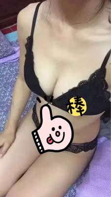 无钢圈的穿着舒服，穿上比原来大了👍大爱