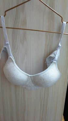 衣服刚好  质量很棒   喜欢