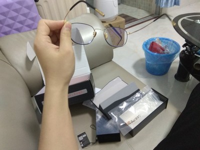 大家谈谈pulais普莱斯防蓝光眼镜怎么样,真的有用吗?适合白领用吗