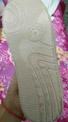 拖鞋收到了！挺暖和就是码数偏小一点！物美价廉。 糊涂一点，让自己的心随风而动，随雨而下，大事明白，小事糊涂。潇洒一点，让自己有一个好的心态，做人拿得起，做事放得下。 晚安咯！ 糊涂一点，让自己的心随风而动，随雨而下，大事明白，小事糊涂。潇洒一点，让自己有一个好的心态，做人拿得起，做事放得下。 晚安咯！