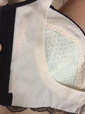 很喜欢这款文胸！！！！！意料之外的好！以后就选你这家店了！