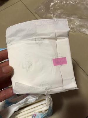 大家谈谈小护士卫生巾怎么样,质量差不差呢,亲身使用经历曝光
