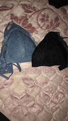 宝贝收到啦 超级舒服哈哈 平胸不空杯喜欢的宝宝赶快下单吧。158 120买的很合适呢 蓝色很独特性感。平胸的好内衣