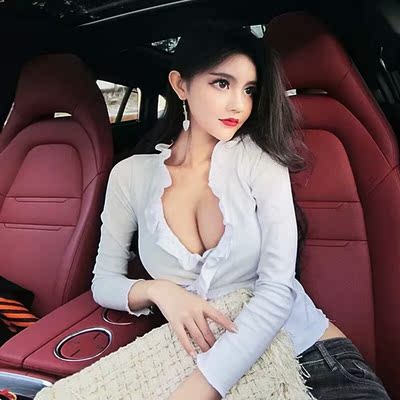 这款上衣 质量蛮不错的 亲和肌肤不会扎身子 上身效果好看 这款上衣 质量蛮不错的 亲和肌肤不会扎身子 上身效果好看