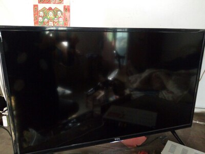 说说说说TCLL32F3301B和D32A810电视那个好，用户反馈对比之下，谁更好