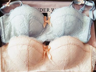 少女心满满~根据提示买大一号果然是合适的，也不用再担心空杯了。