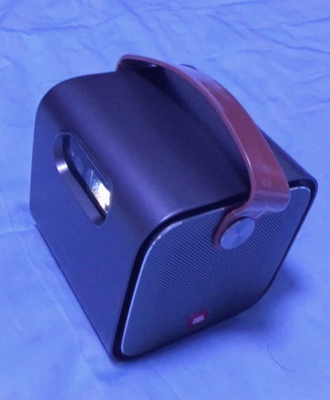 如何评价揭秘天猫魔屏A1和坚果SC投影仪那个好，单从外观看，哪款更亲民