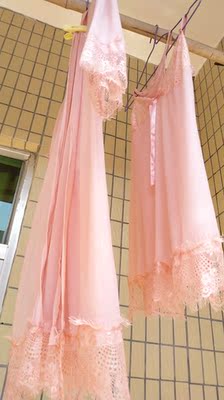 宝贝收到了，洗了不掉色，摸着也好舒服，很喜欢